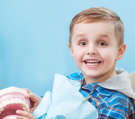 What-to-expect-at-your-young-childs-first-dental-visit